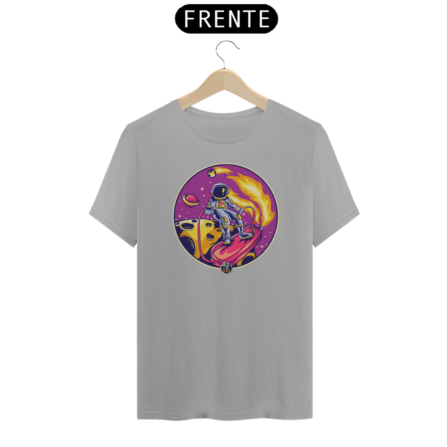 CAMISETA - ASTRONAUT SURFING - BRAZIL UFO
